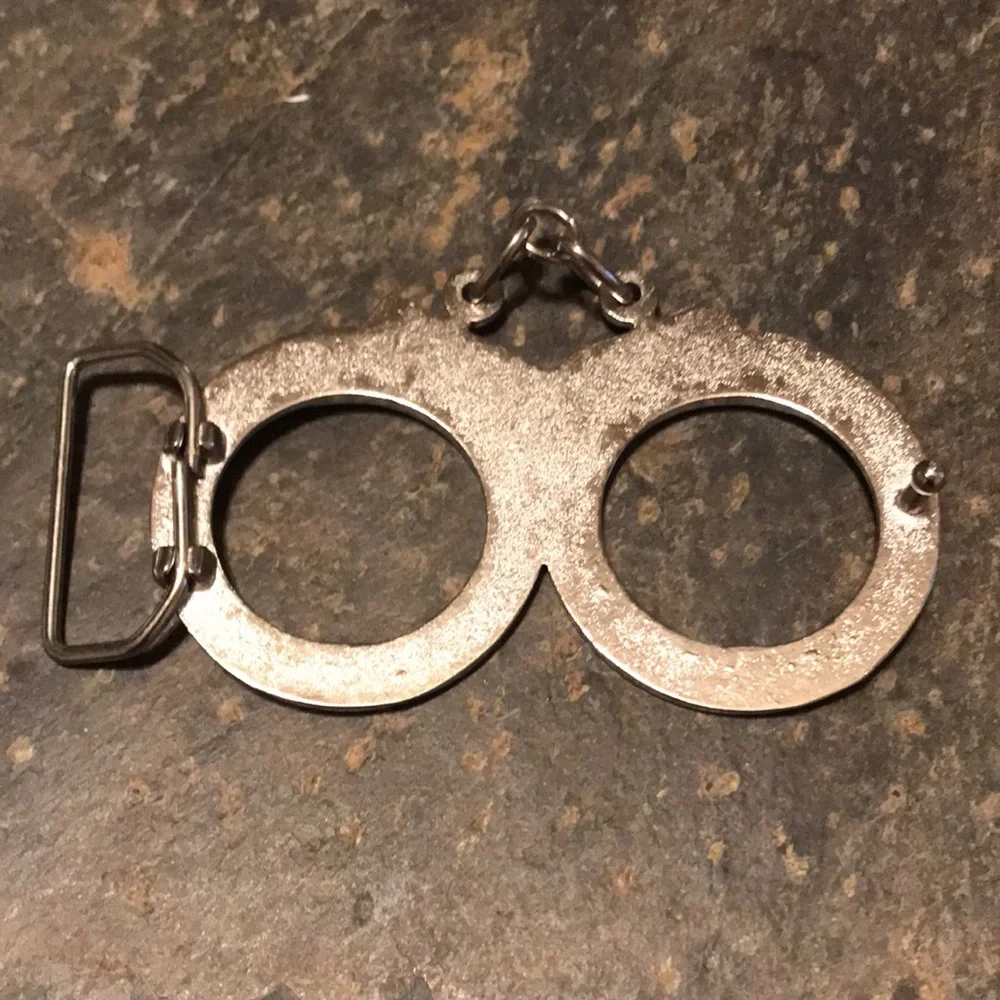 Vintage Metal Handcuffs Belt Buckle